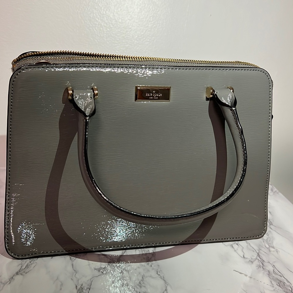 Authentic Gray Kate Spade Crossbody/Arm Bag
